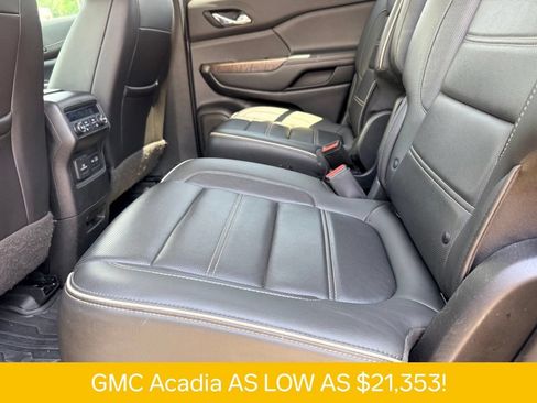 Used 2020 GMC Acadia Denali w/ Technology Package FWD image 21