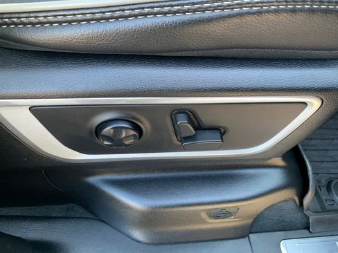 Used 2021 RAM 1500 Laramie w/ Sport Appearance Package image 20