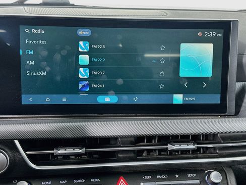 Used 2025 Hyundai Sonata SEL FWD image 21