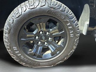 Used 2020 Chevrolet Tahoe LT w/ Z71 Midnight Edition video 2