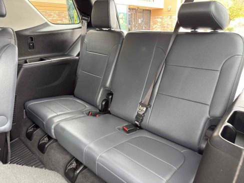 Used 2019 Chevrolet Traverse LT w/ LT Premium Package image 72