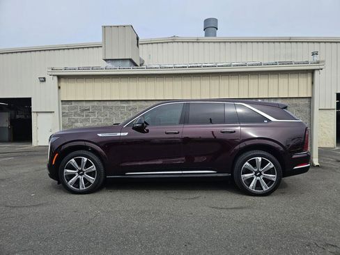 Certified 2025 Cadillac Escalade IQ Luxury 2 image 3