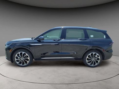 New 2024 Lincoln Nautilus Reserve w/ Equipment Group 203A AWD/4WD image 15