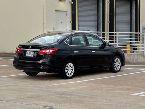 Used 2019 Nissan Sentra S FWD image 7