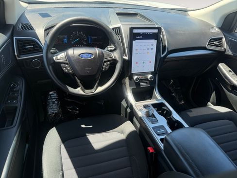Certified 2023 Ford Edge SE w/ Black Appearance Package AWD/4WD image 15