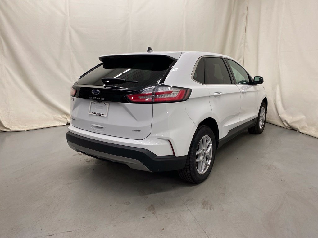 Used 2024 Ford Edge SEL AWD/4WD image 6