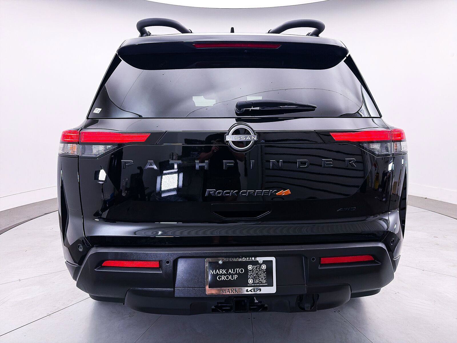 Used 2025 Nissan Pathfinder Rock Creek AWD/4WD image 14