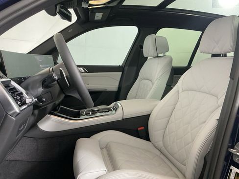 New 2026 BMW X5 xDrive40i w/ M Sport Package image 24