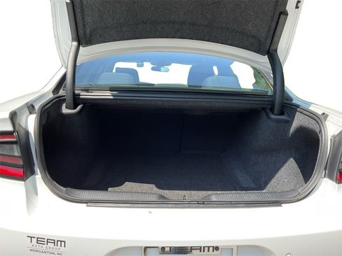 Used 2023 Dodge Charger SXT image 13