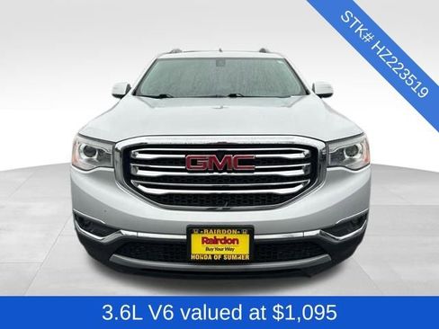 Used 2017 GMC Acadia SLT image 2