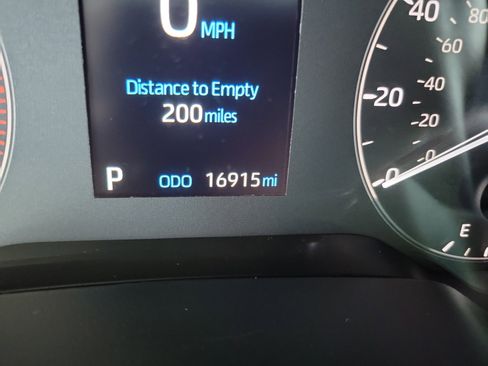 Certified 2024 Toyota Corolla LE image 20