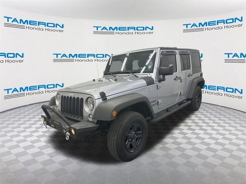 Used 2016 Jeep Wrangler Unlimited Sport w/ Max Tow Package image 1