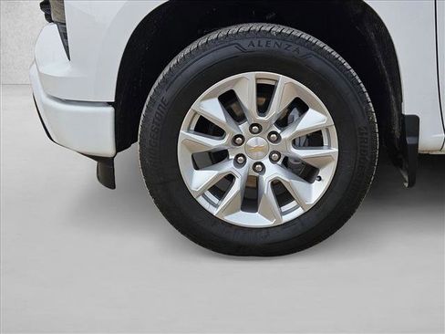 New 2024 Chevrolet Silverado 1500 Custom image 10