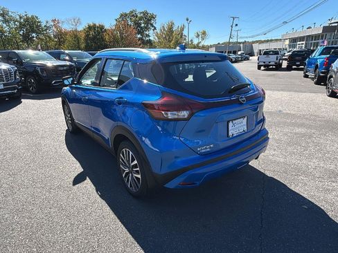 Used 2024 Nissan Kicks SV image 5