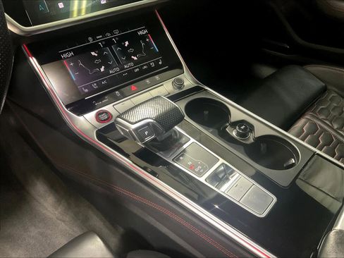 Used 2021 Audi RS 6 image 20