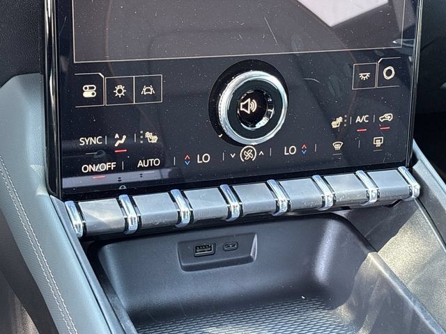 New 2026 GMC Terrain AT4 AWD/4WD image 31