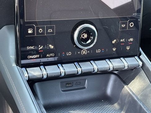 New 2026 GMC Terrain AT4 AWD/4WD image 31