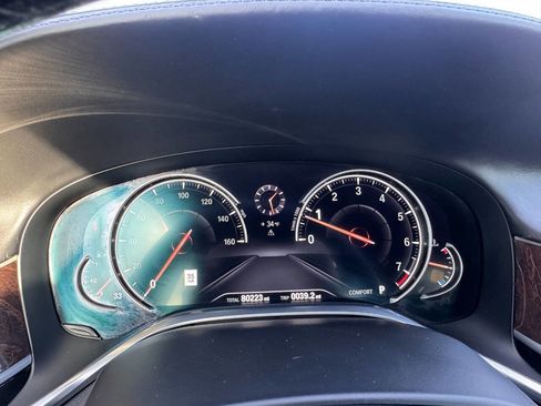 Used 2017 BMW 750i xDrive image 24