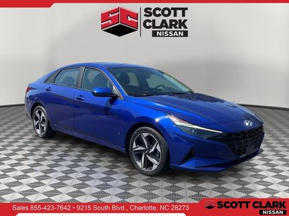 Used 2023 Hyundai Elantra SEL w/ Convenience Package
