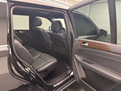 Used 2017 Mercedes-Benz GLS 450 GLS 450 image 7