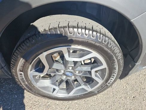 Used 2017 Subaru Crosstrek 2.0i Premium AWD/4WD image 19