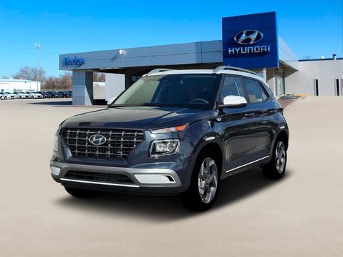 New 2026 Hyundai Venue SEL FWD image 1