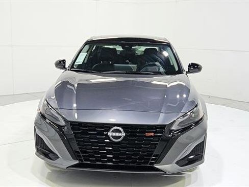 New 2026 Nissan Altima 2.5 SR AWD/4WD image 2