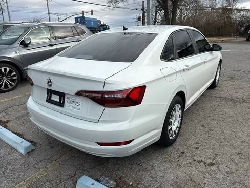 Used 2019 Volkswagen Jetta S w/ Driver Assistance Package FWD image 2