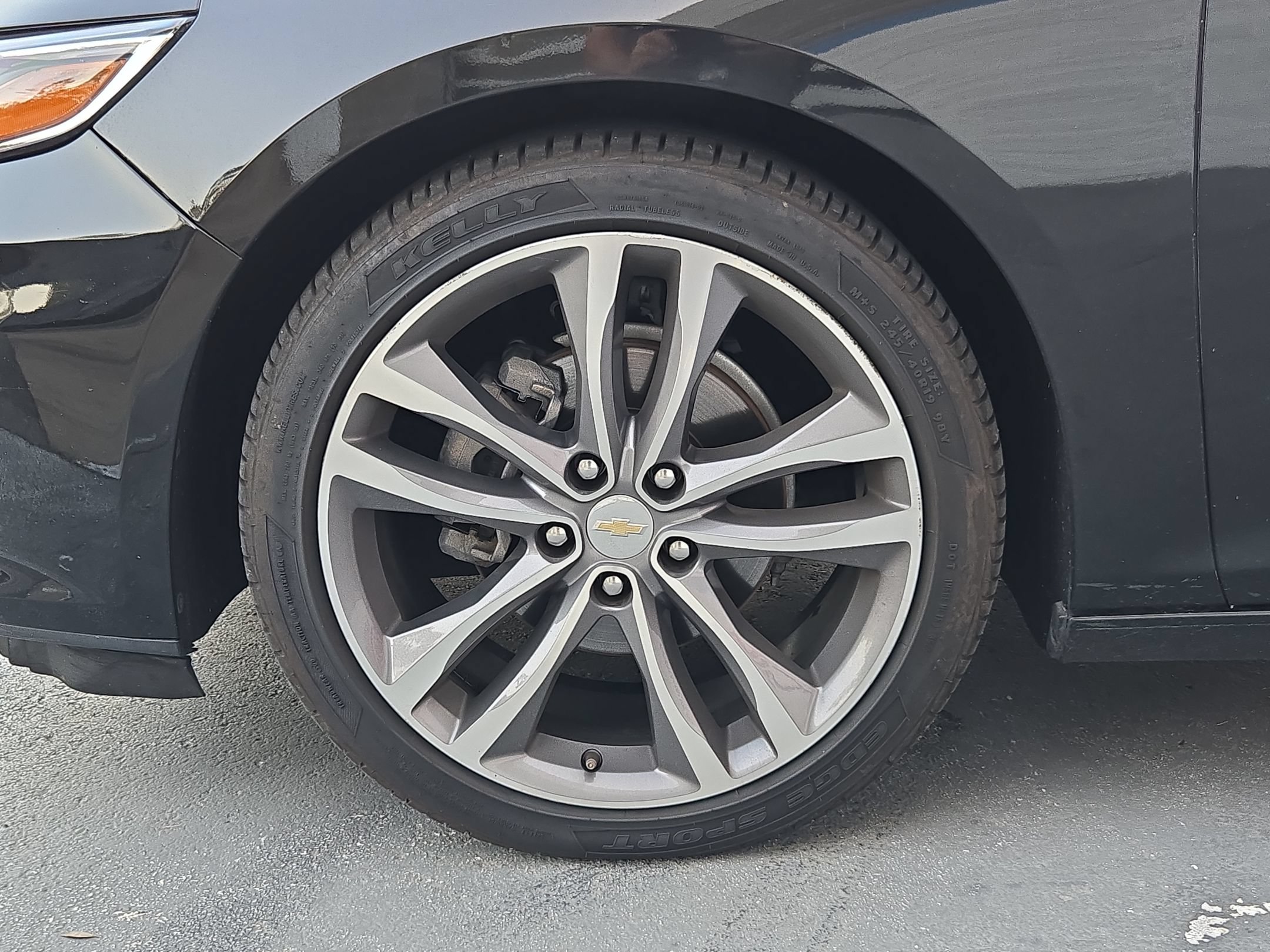 Used 2023 Chevrolet Malibu LT FWD image 17