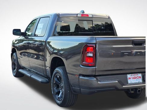 New 2026 RAM 1500 Express AWD/4WD image 40