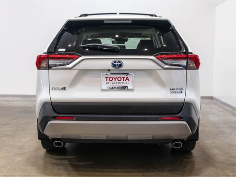 Used 2022 Toyota RAV4 Limited w/ Limited Grade Weather Package AWD/4WD image 8