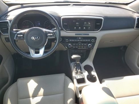 Used 2022 Kia Sportage EX AWD/4WD image 12