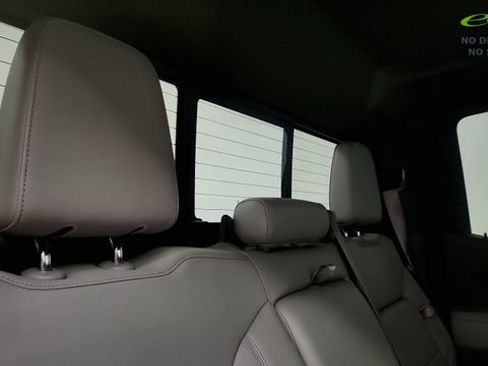 Used 2019 Chevrolet Silverado 1500 RST AWD/4WD image 41