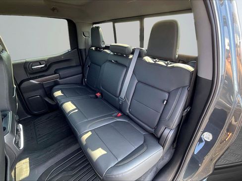 Used 2019 GMC Sierra 1500 SLT w/ SLT Premium Package AWD/4WD image 25