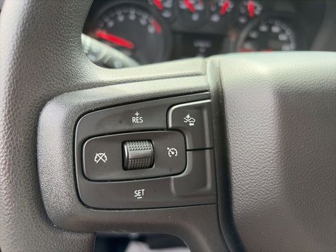 Used 2024 Chevrolet Silverado 1500 Custom Trail Boss w/ Dark Appearance Package AWD/4WD image 8