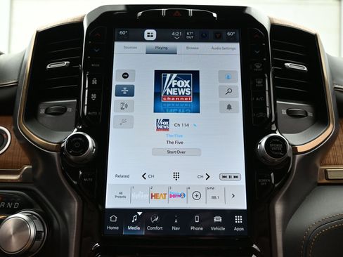 Used 2022 RAM 1500 Limited image 33