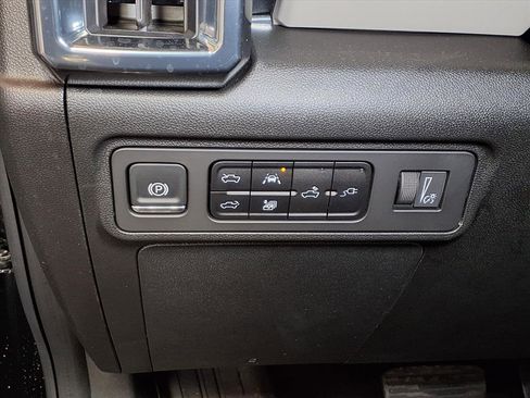 Used 2026 GMC Hummer EV 4x4 Crew Cab image 12