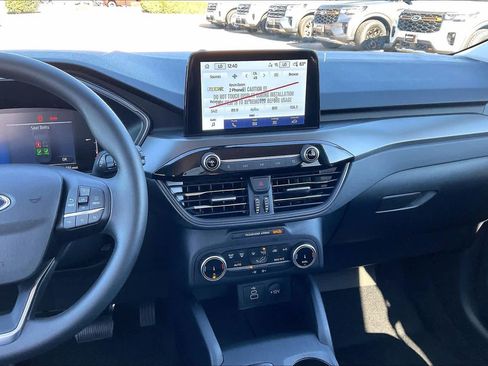 New 2026 Ford Escape Active image 6