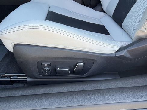 Used 2026 BMW M4 Coupe w/ Executive Package image 20