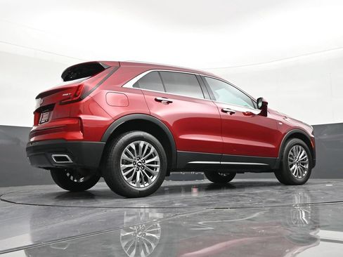 Certified 2024 Cadillac XT4 Premium Luxury w/ Technology Package FWD image 24