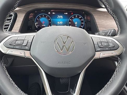 New 2026 Volkswagen Atlas SEL image 18