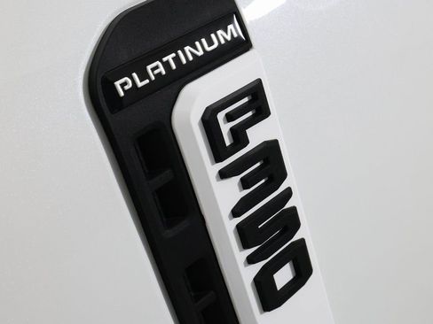 Used 2025 Ford F350 Platinum image 59