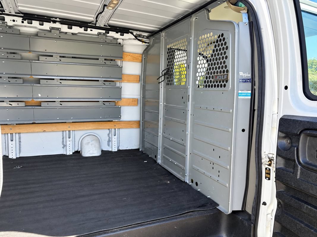 Used 2016 GMC Savana 2500 RWD image 20