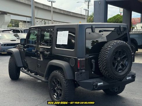 Used 2018 Jeep Wrangler Unlimited Sport AWD/4WD image 5