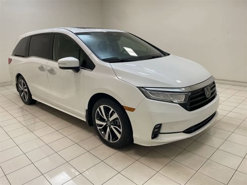 Certified 2023 Honda Odyssey Touring image 28