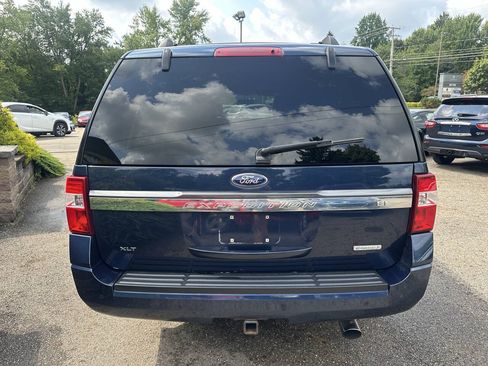 Used 2015 Ford Expedition EL XLT w/ Equipment Group 202A AWD/4WD image 5