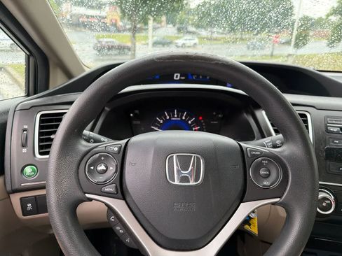 Used 2014 Honda Civic LX image 24