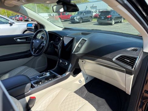 Used 2023 Ford Edge Titanium w/ Cargo Accessory Package AWD/4WD image 22