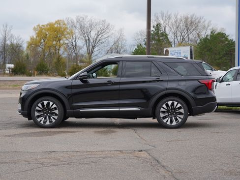 New 2026 Ford Explorer Platinum w/ LUX Leather Package AWD/4WD image 7