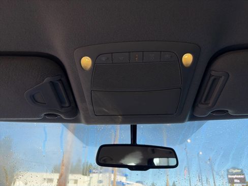 Used 2016 Nissan Leaf SV w/ Premium Package image 38